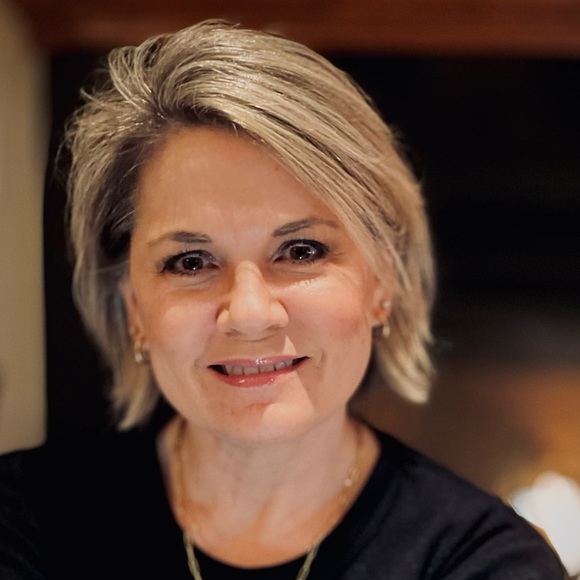 Meet your Posher, DiDi - Picture 1 of 1